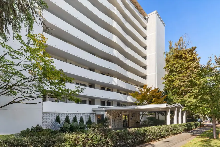 525 Belmont Avenue E #3C, Seattle, WA 98102 - #2