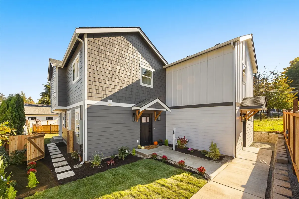 6611 Commercial Avenue #1, Everett, WA 98203 - #1