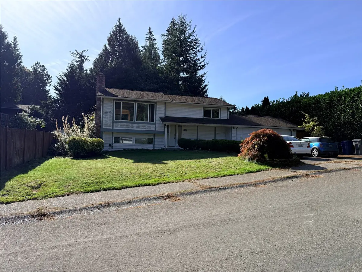 7603 NE 142nd Street, Kirkland, WA 98034 - #1