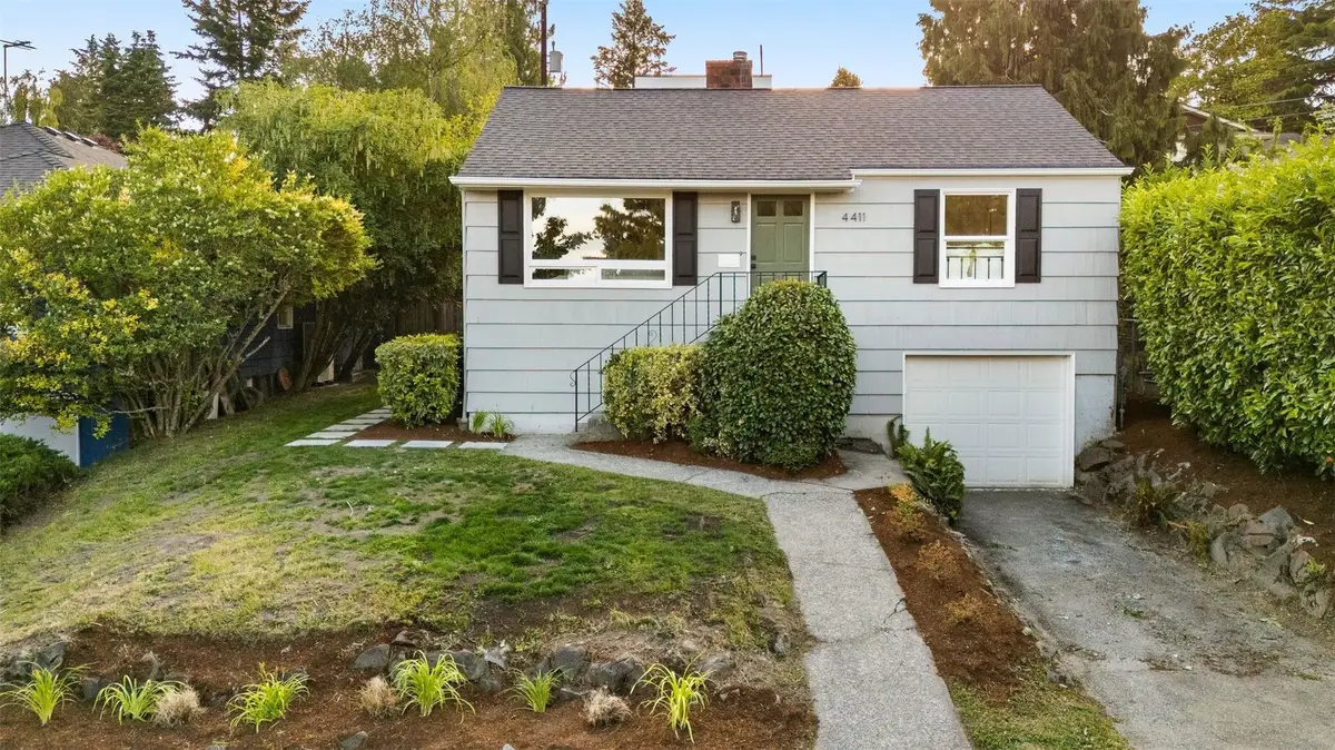 4411 50th Avenue Sw, Seattle, WA 98116 - #1