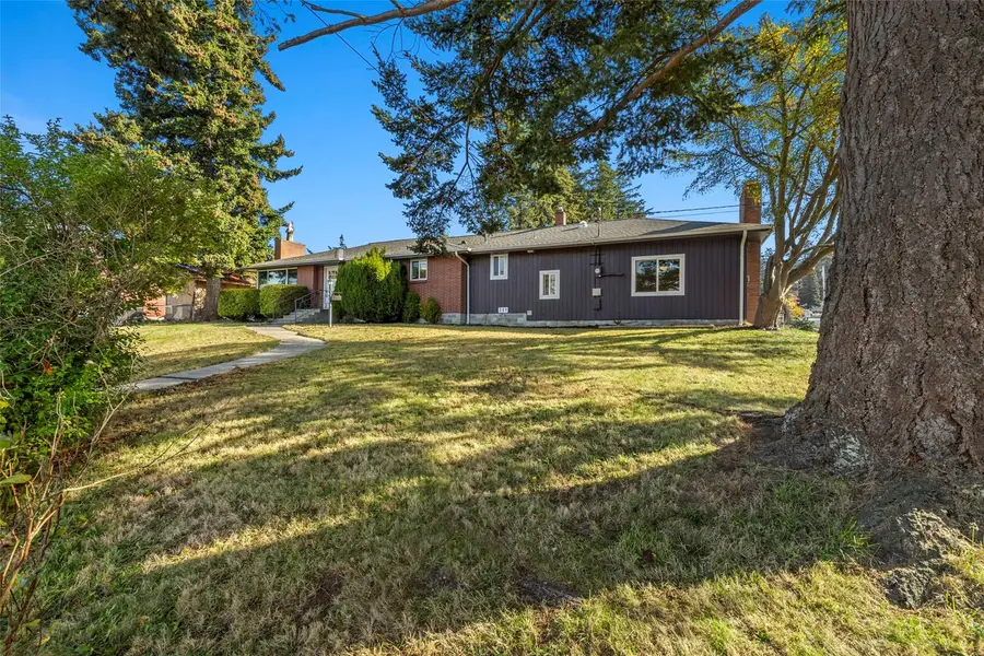 738 NE O'leary Street, Oak Harbor, WA 98277 - #2
