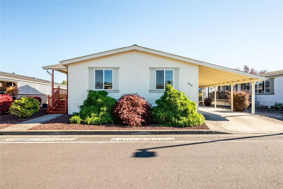 809 Wood Duck Lane, Longview, WA 98632 - #2