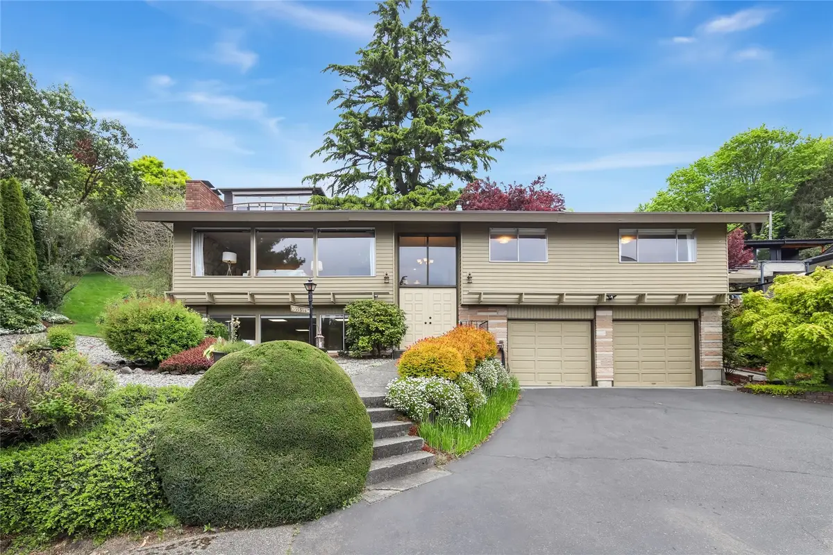 4553 53rd Avenue Sw, Seattle, WA 98116 - #1