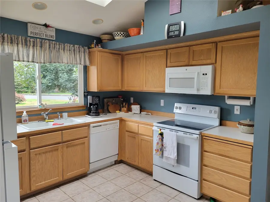 913 E Galena Street, Granite Falls, WA 98252 - #3