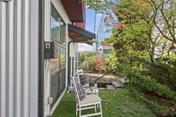 3607 N Interlake Ave N #B, Seattle, WA 98103