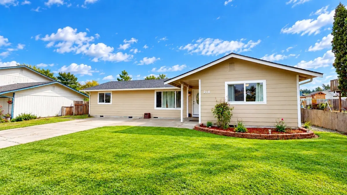 218 S 24th Street S, Mount Vernon, WA 98274 - #1