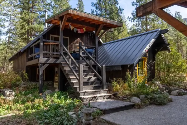 51 E Buttermilk Creek Road, Twisp, WA 98856