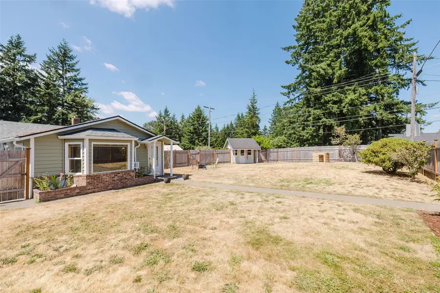 143 Dora, Bremerton, WA 98312 - #2