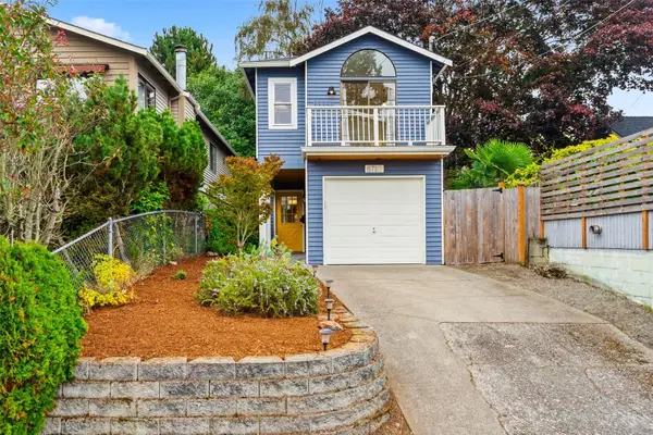 6710 3rd Avenue Nw, Seattle, WA 98117
