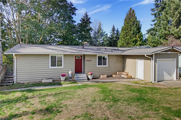 30325 9th Avenue S, Federal Way, WA 98003