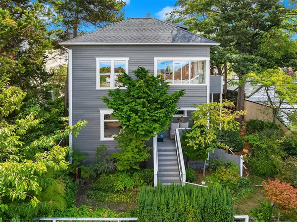 522 Dayton Street, Edmonds, WA 98020