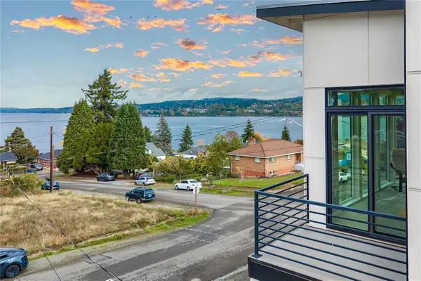 8435 S 113th Street, Seattle, WA 98178