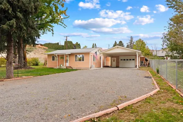 381 Selah Naches Road, Selah, WA 98942