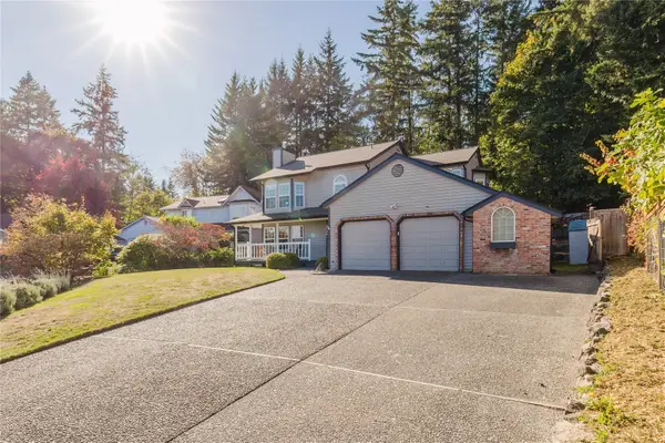 4946 NW 82nd Street, Silverdale, WA 98383