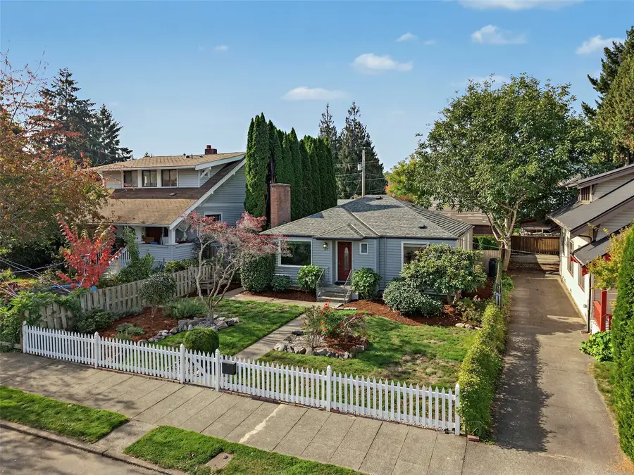 317 Williams Avenue N, Renton, WA 98057 - #2