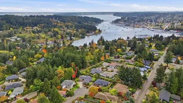 9723 Harborview Place Nw, Gig Harbor, WA 98332