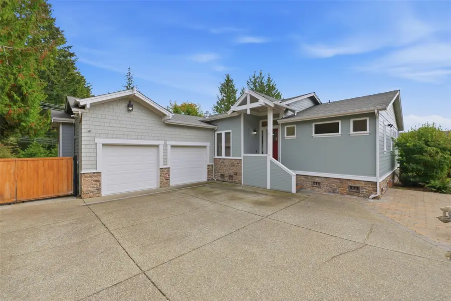 9723 Harborview Place Nw, Gig Harbor, WA 98332 - #2
