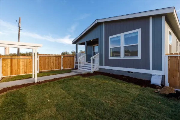 413 E Chelan Street, Coulee City, WA 99115
