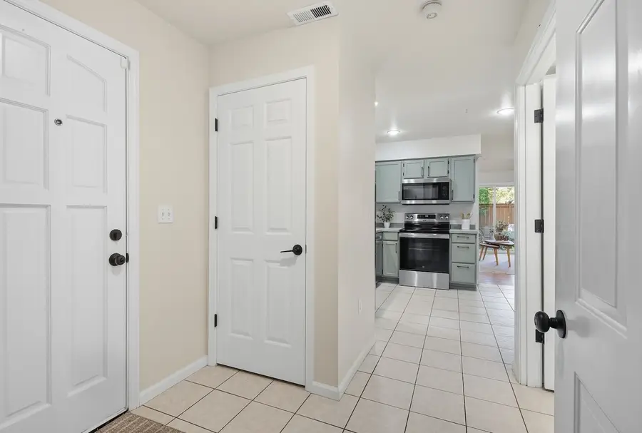 321 SE Orchard Drive #12, North Bend, WA 98045 - #3