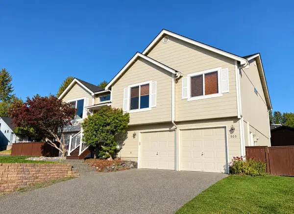 505 Hemlock Avenue, Granite Falls, WA 98252