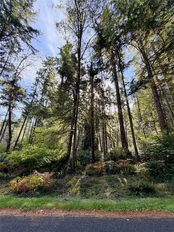 11616 Country Club Dr. #115, Anderson Island, WA 98303