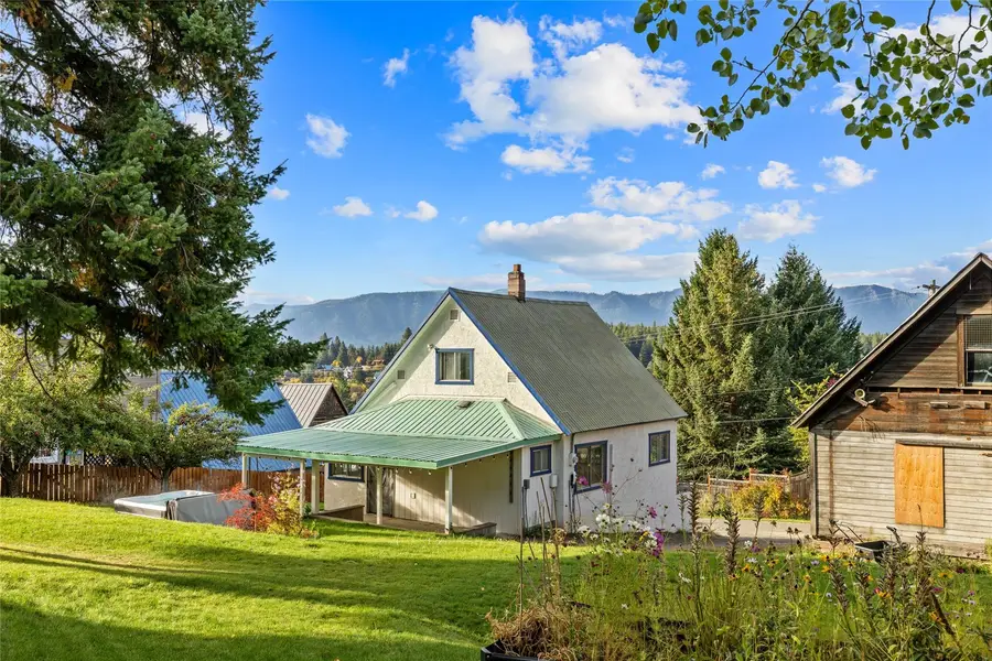 205 N D Street, Roslyn, WA 98941 - #2