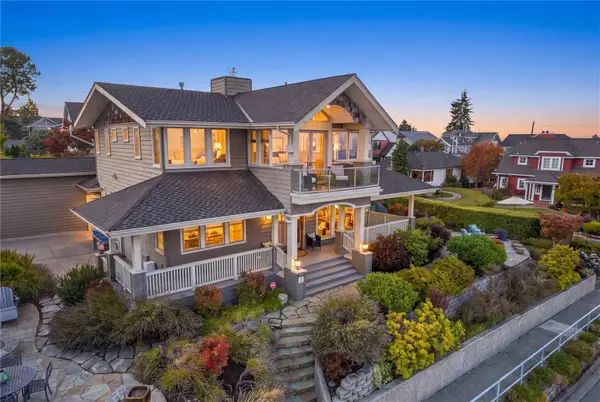 2507 37th Avenue Sw, Seattle, WA 98126