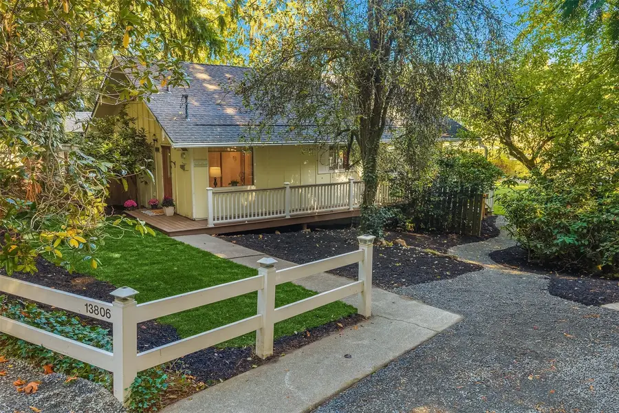 13806 W Lake Kathleen Dr Se, Renton, WA 98059 - #2