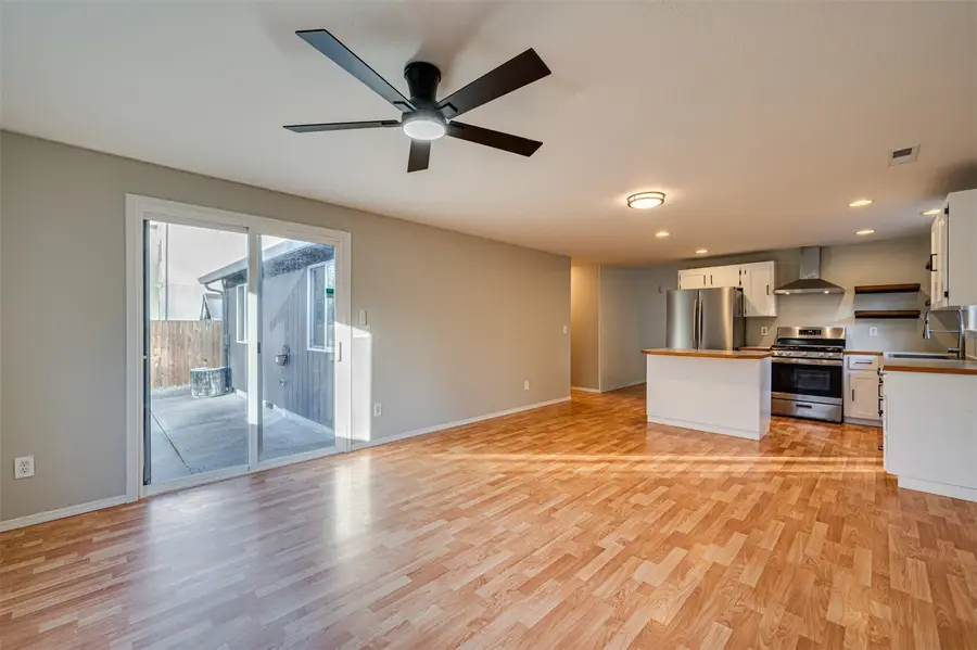 320 NW 25th Place, Battle Ground, WA 98604 - #3