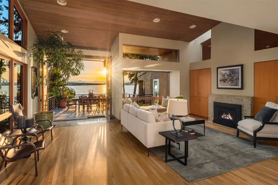 3403 Evergreen Point Road, Medina, WA 98039 - #3