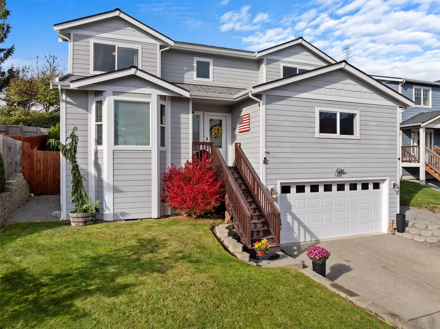 1484 W Gateway Heights Loop, Sedro Woolley, WA 98284 - #2
