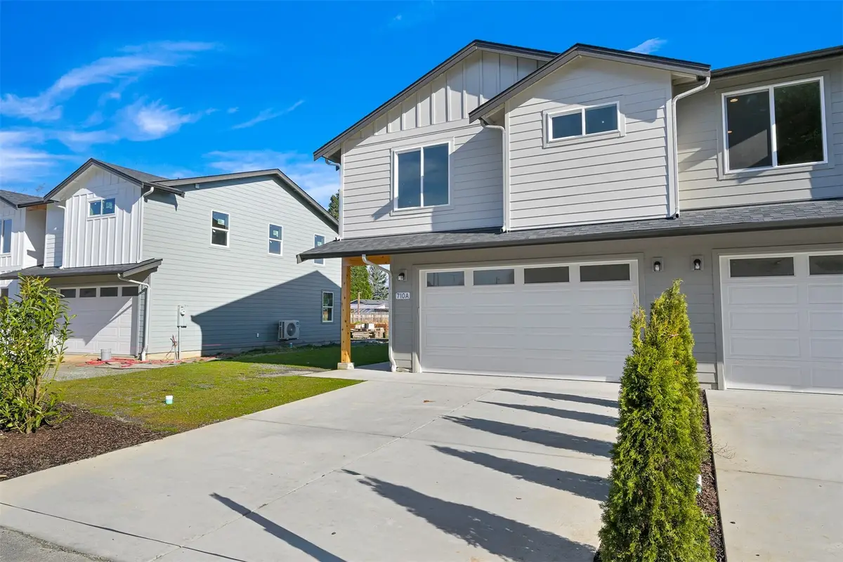 710 F And S Grade Rd, Sedro Woolley, WA 98284 - #1