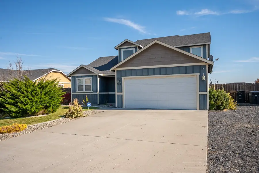509 N Florida Street, Moses Lake, WA 98837 - #3