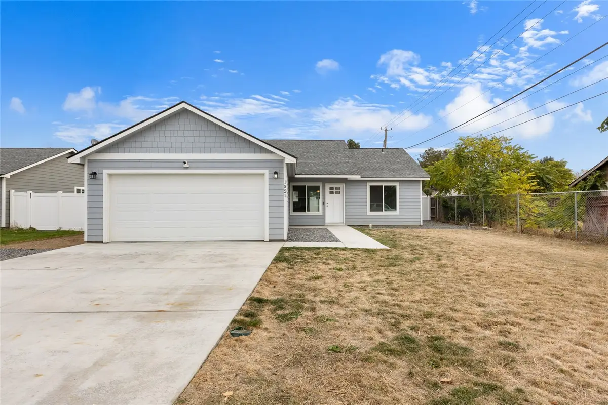 1521 S Roberta Street, Moses Lake, WA 98837 - #1