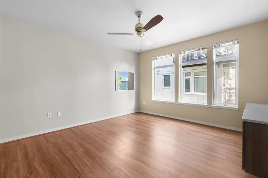 15100 6th Avenue Sw #518, Burien, WA 98166 - #3