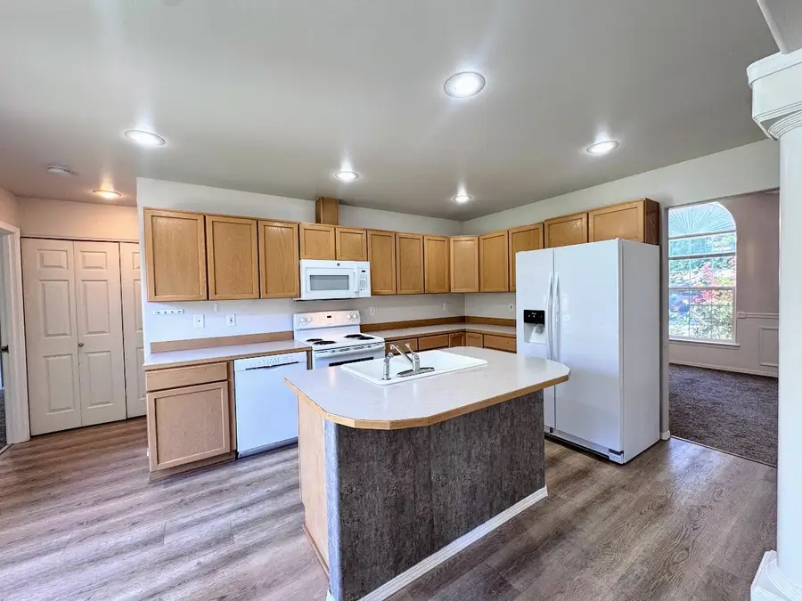 1476 Fuller Street, Wenatchee, WA 98801 - #2
