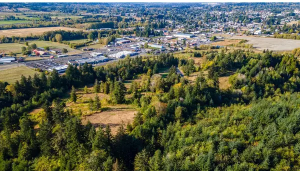 1970 Salzer Creek Drive, Centralia, WA 98531