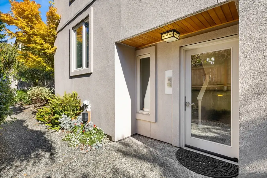 8503 Bowdoin Way #206, Edmonds, WA 98026 - #2