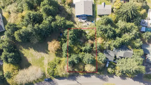 889 Falls Of Clyde Loop Se, Ocean Shores, WA 98569