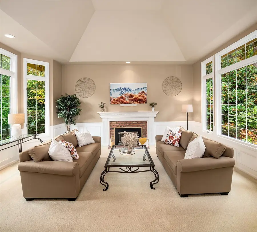 16719 168th Place Ne, Woodinville, WA 98072 - #3