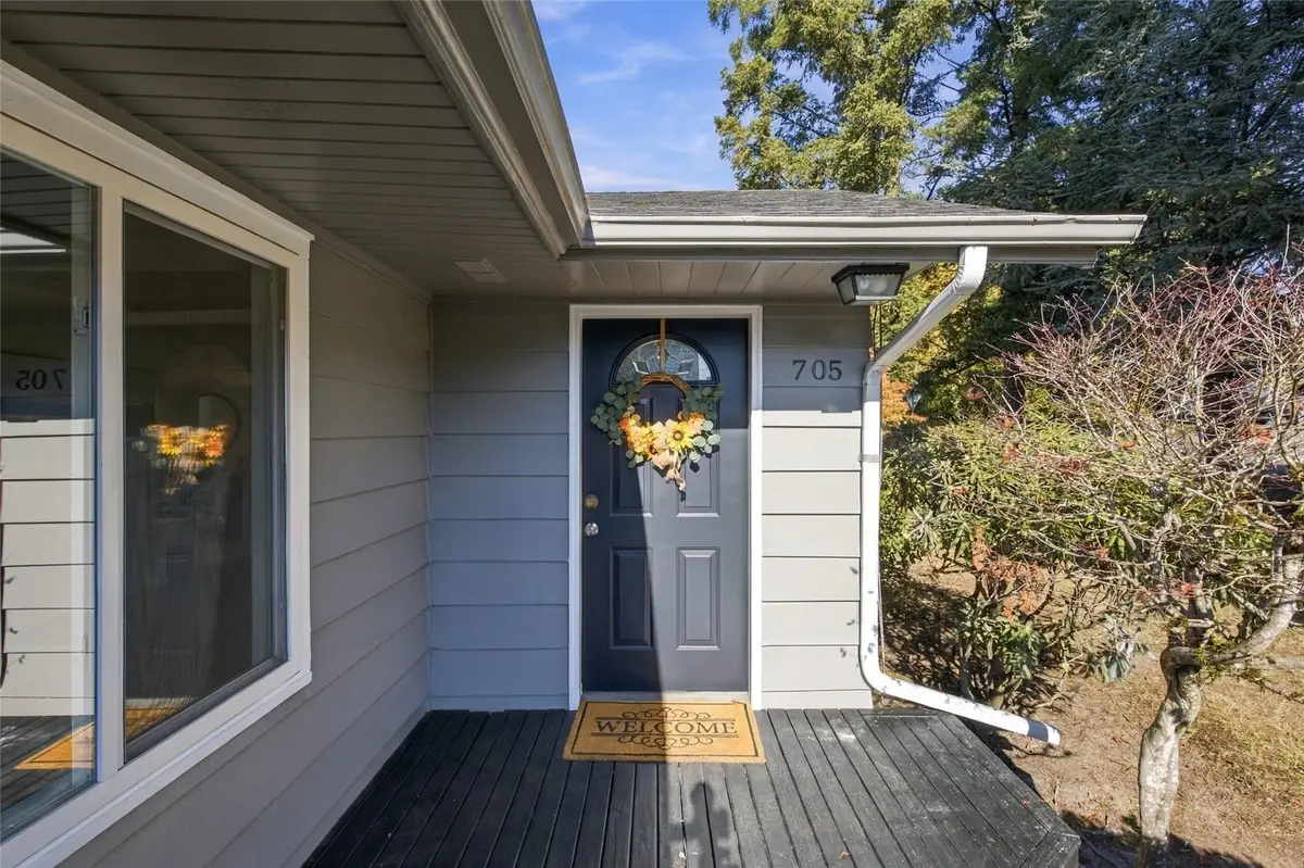 705 Kensington Avenue S, Kent, WA 98030 - #1