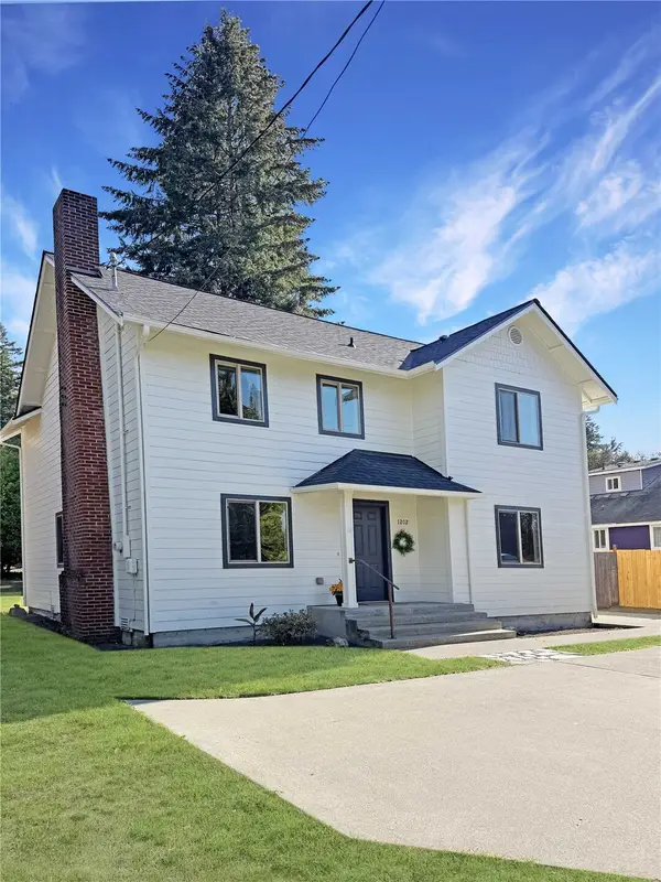 1202 Division Street Nw, Olympia, WA 98502