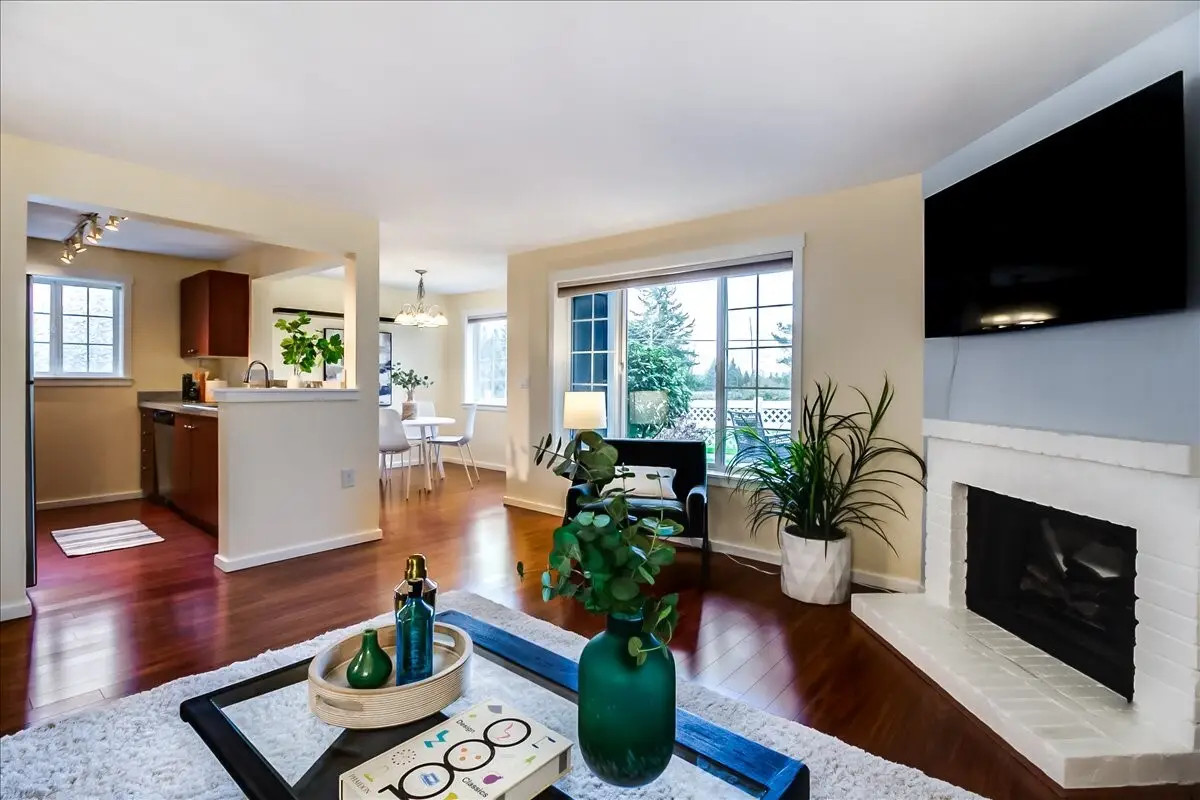 12404 E Gibson Road #D101, Everett, WA 98204 - #1