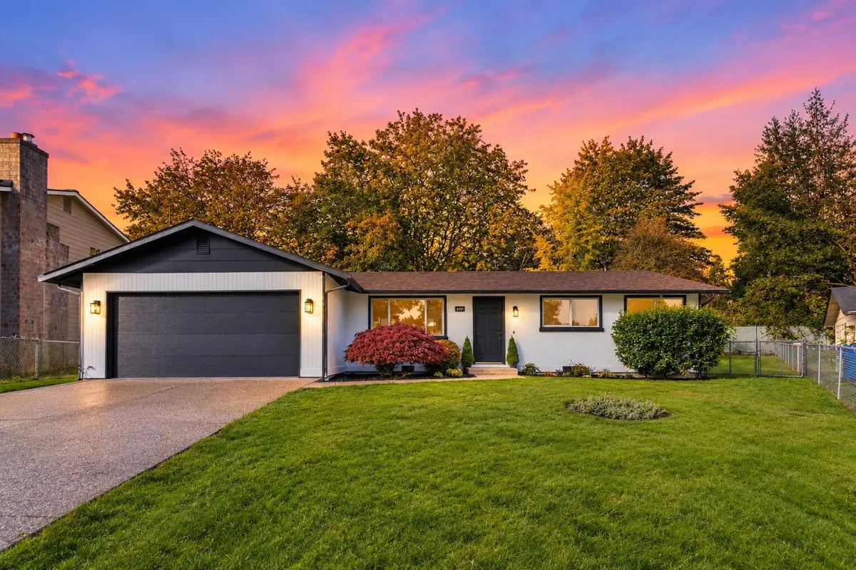 4907 239th Street Se, Woodinville, WA 98072 - #1