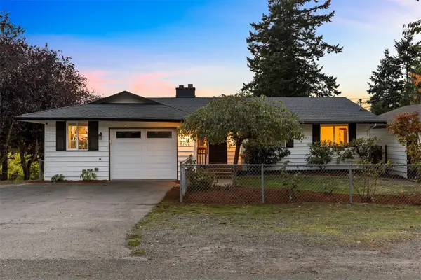 8702 54th Place W, Mukilteo, WA 98275