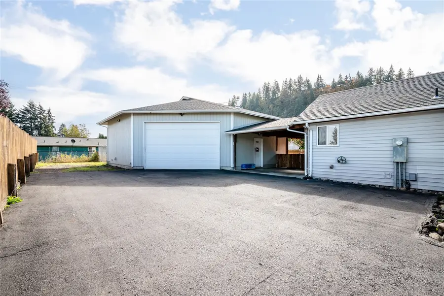 2052 40th Avenue, Longview, WA 98632 - #3