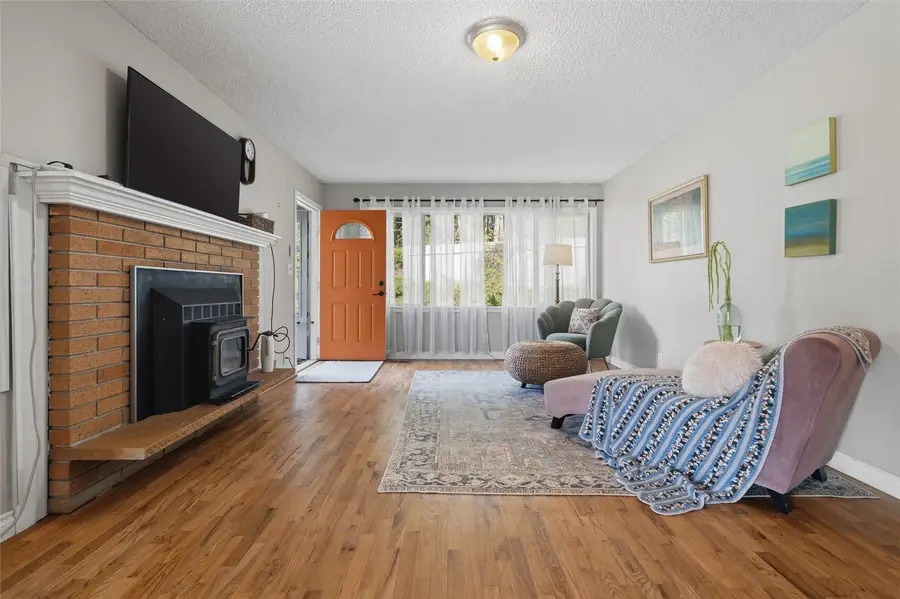 1633 NE Riddell Road, Bremerton, WA 98310 - #3