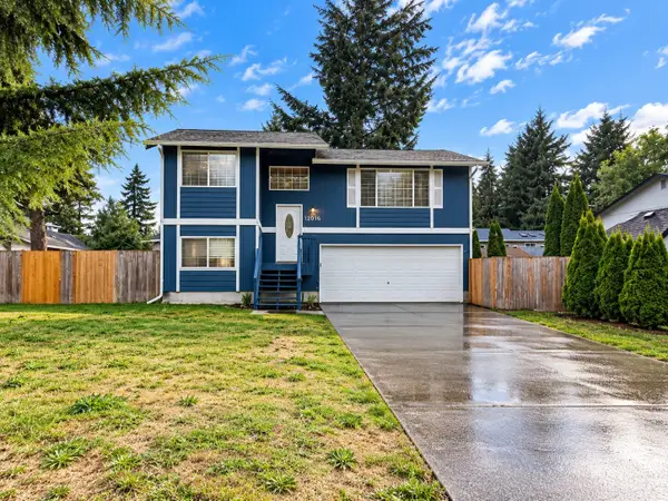 12016 153rd Street E, Puyallup, WA 98374