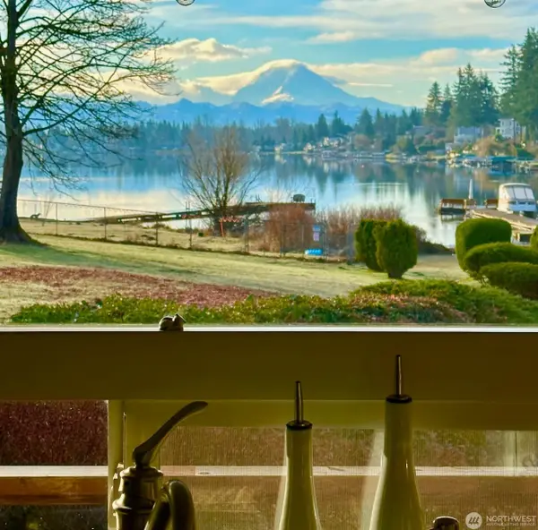 25739 135th Avenue Se, Kent, WA 98042