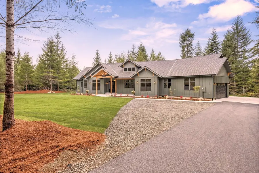 270 E April Avenue, Grapeview, WA 98546 - #2